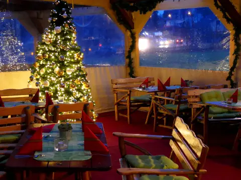 Terrasse am Abend